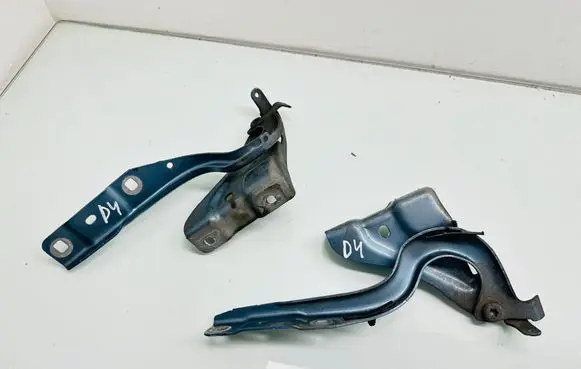 Mercedes-Benz B W246 W242 Engine bonnet/hood hinges