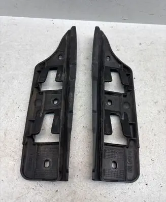 Volkswagen Golf V Front bumper mounting bracket 1K0807183 1K0807184