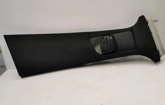 Mercedes-Benz GLC X253 C253 (C) pillar trim A2536902201
