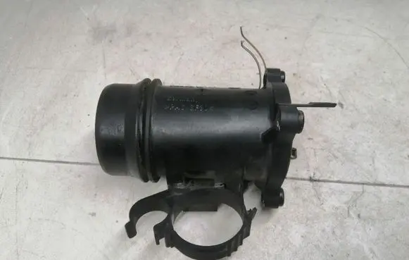 BMW 5 F10 F11 Mass air flow meter 1161850635903 11884414