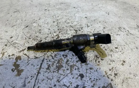 Ford Focus Fuel injector 9802448680
