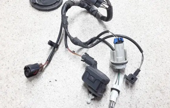 Jaguar S-Type Headlight/headlamp wiring loom/harness 4R8T13076BC 23613700