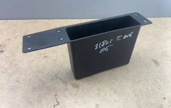 BMW 3 E46 Other trunk/boot trim element 8230573 51478230573