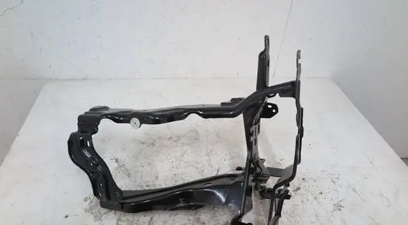 BMW X7 G07 Headlight/headlamp mounting bracket 9451682