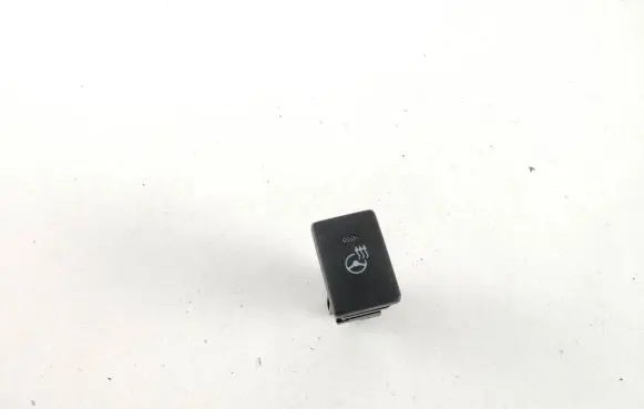 Toyota C-HR I Other switches/knobs/shifts 15B533