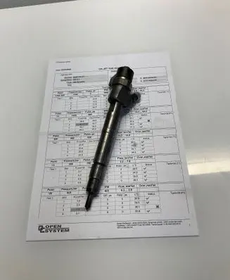 Mercedes-Benz E W211 Fuel injector A6480700287 6480700287 0445110