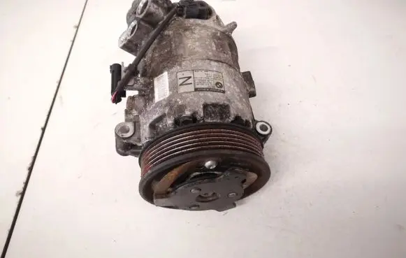 BMW 1 E81 E87 Air conditioning (A/C) compressor (pump) 691538008 6915380-08