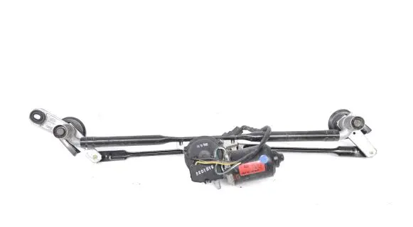 Front wiper linkage and motor