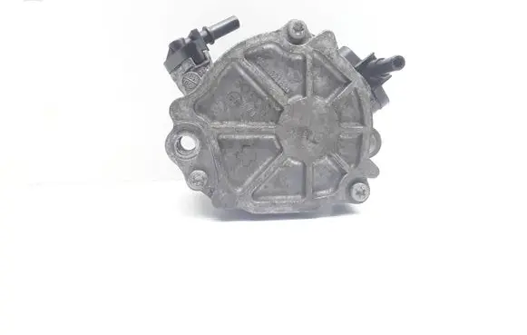 Volvo V40 Cross country Vacuum pump 9804021880