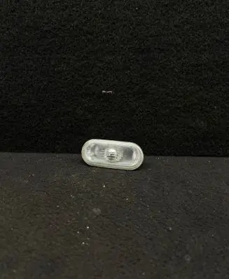 Volkswagen Touran I Front fender indicator light 1j0949117