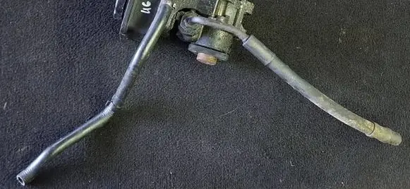 BMW 3 E46 Power steering pump 91208