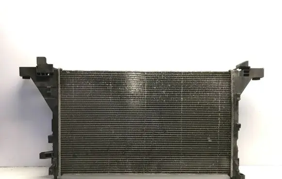 Renault Master III Coolant radiator 214106556R