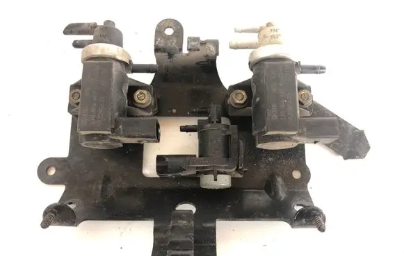 Volkswagen Sharan Vacuum valve 1J0906627A 1J0906283C 1J0906627