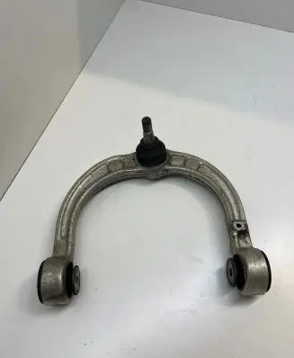 Mercedes-Benz ML W164 Front lower control arm/wishbone KAG94592