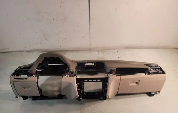 BMW 7 F01 F02 F03 F04 Dashboard 9112131 9112134 9143941