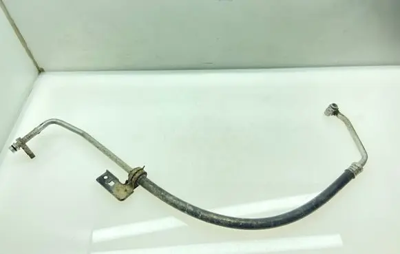Subaru Outback Air conditioning (A/C) pipe/hose