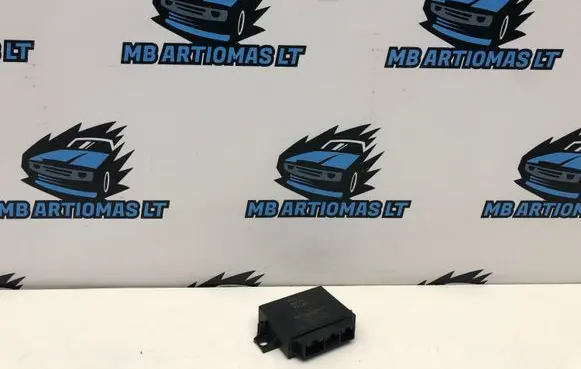 Volvo V50 Parking PDC control unit/module 8673137