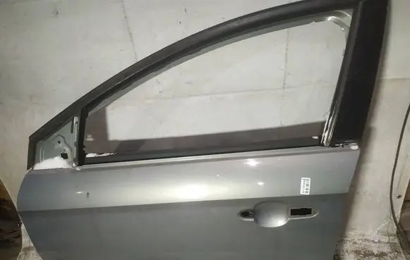 Ford Mondeo MK IV Front door PILKOS