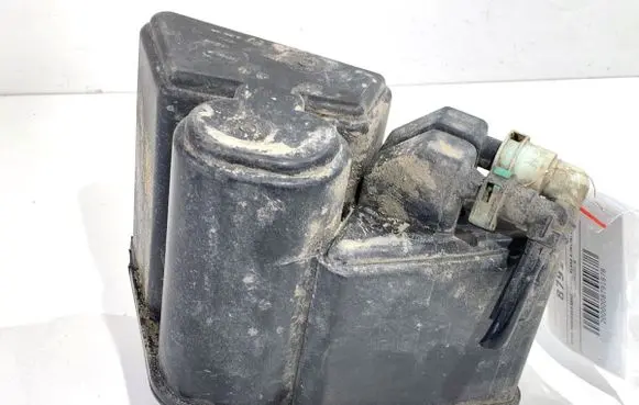 Mercedes-Benz A W176 Active carbon filter fuel vapour canister A2464702900