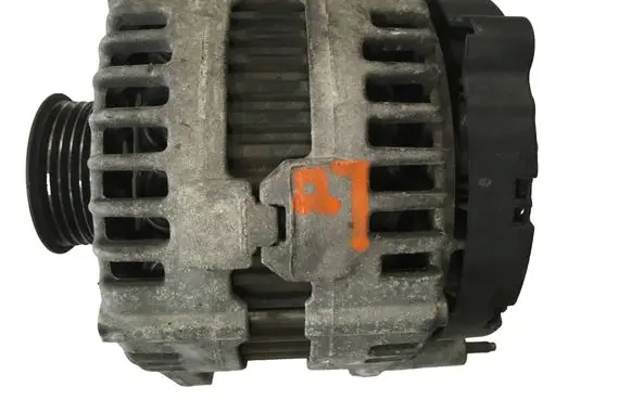 Audi Q7 4L Generator/alternator 059903016P 14V180A 0121715051