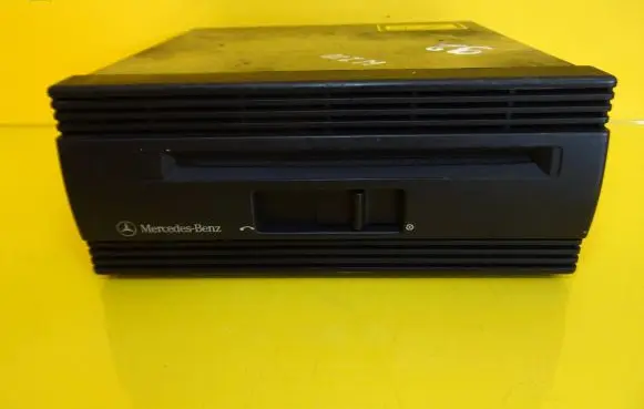 Navigation unit CD/DVD player