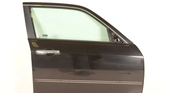 Chrysler 300 - 300C Front door