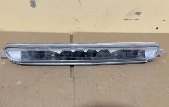Mercedes-Benz SL R231 Third/center stoplight A2189062300 024800903 AR0012877