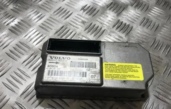 Volvo V70 Airbag control unit/module 0285001655 p30667469