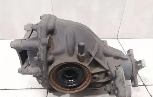 Mercedes-Benz S W222 Rear differential/diff mount bracket A2223508700