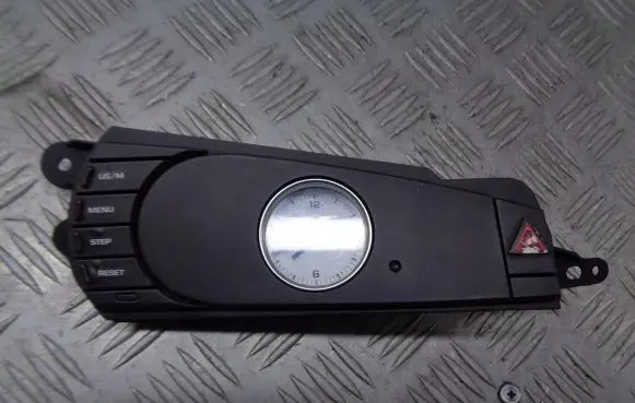 Chrysler Pacifica Clock 10225101