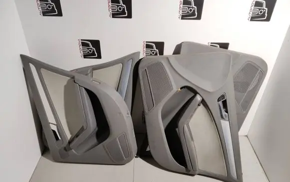 Audi A4 S4 B8 8K Door card panel trim set 8K1867106 8K2867106