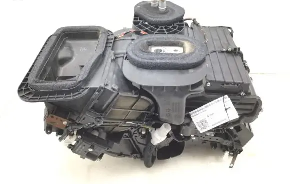 Nissan Qashqai Interior heater climate box assembly 