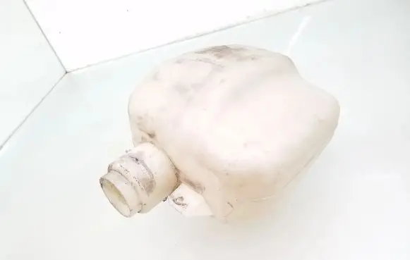 Intake resonator