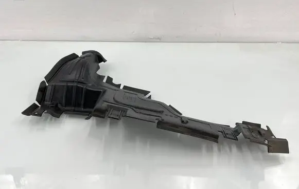 Audi Q7 4M Intercooler air guide/duct channel 4M0121283 602322