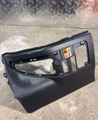 Lexus ES VII XZ10 Rear seat side bottom trim 7697333030