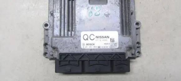 Nissan X-Trail T32 Engine control unit/module 0281031099