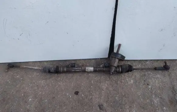 Renault Twingo I Steering rack 8200465709