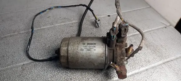Volvo S40, V40 Fuel filter housing 