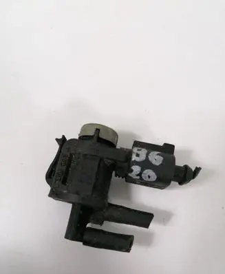 Audi A4 S4 B8 8K Turbo solenoid valve 1K0906283A