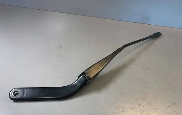 BMW 1 E81 E87 Windshield/front glass wiper blade 7169972 61617169972 61619450004