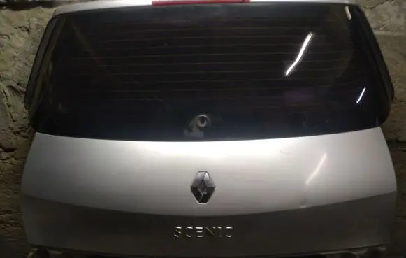 Renault Scenic II - Grand scenic II Tailgate/trunk/boot lid