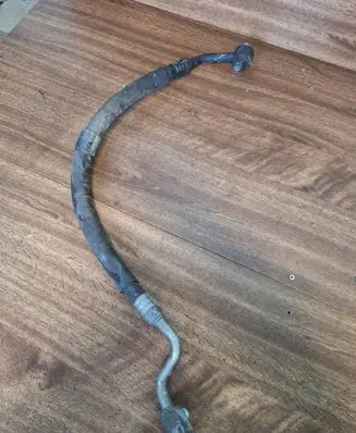Audi A8 S8 D2 4D Air conditioning (A/C) pipe/hose