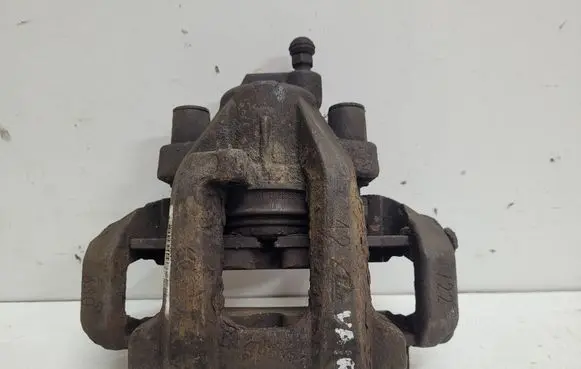 Mercedes-Benz R W251 Rear brake caliper