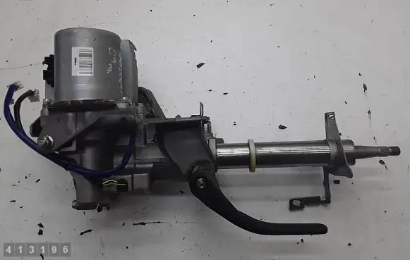 Nissan Qashqai Steering wheel axle