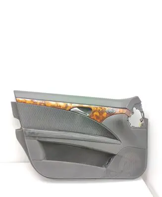 Mercedes-Benz E W211 Front door card panel trim A2117204372