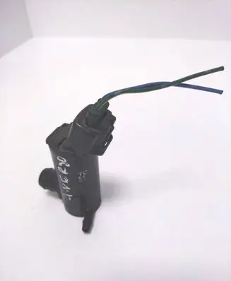 Toyota Avensis Verso Windscreen/windshield washer pump 8533033020 0602103860