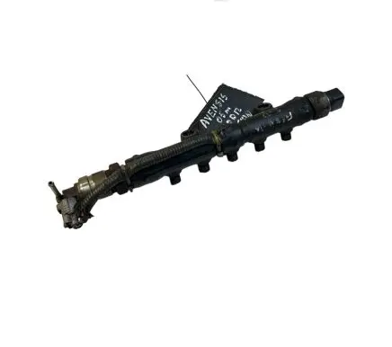 Toyota Avensis T250 Fuel main line pipe
