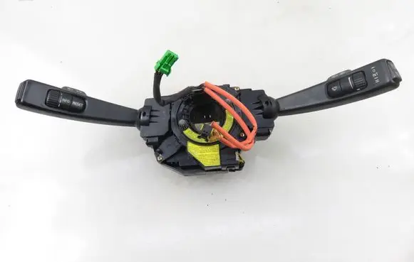 Volvo V50 Wiper turn signal indicator stalk/switch P30710344