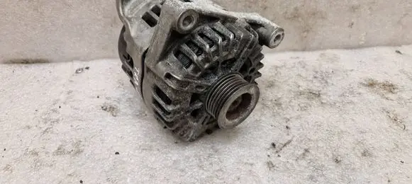 BMW 5 F10 F11 Generator/alternator 8570672 FG23S059 135215A