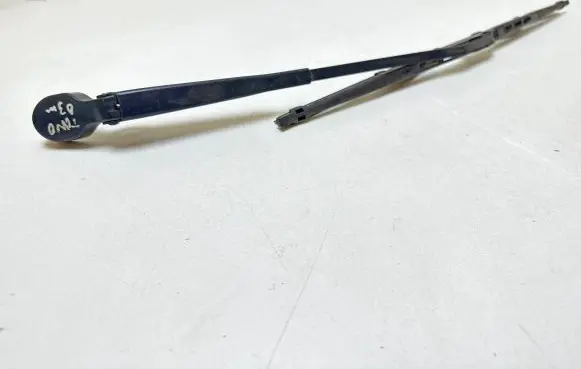 Nissan Almera Tino Rear wiper blade arm 28780BU000230